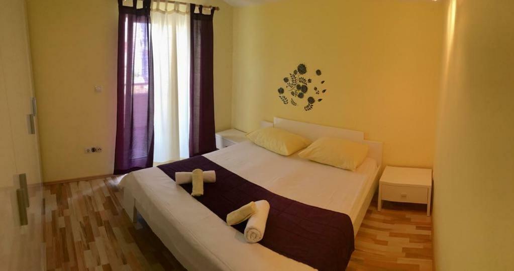 Apartmani Morango Podstrana Exterior foto